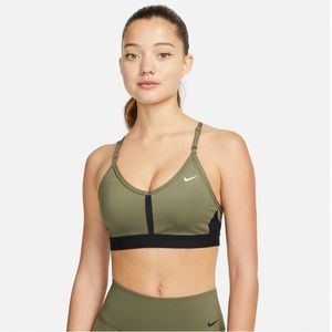 Nike Women’s Plus Dry Fit V-Neck Racerback Bra size 1X Green